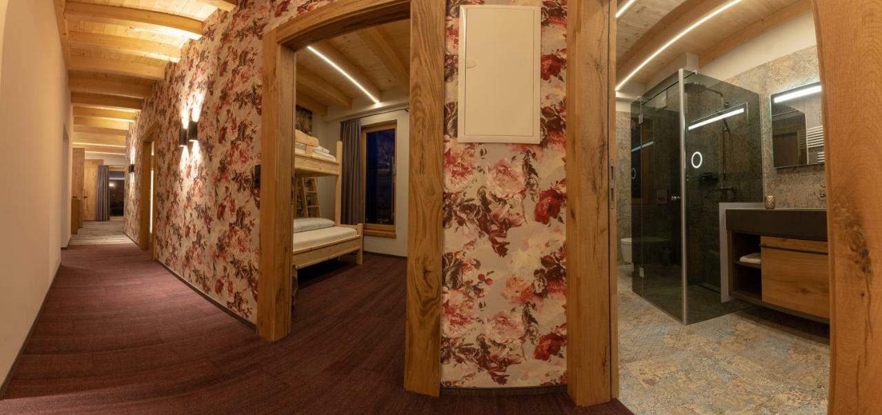 Appartement Zillertal Klee Mit Restaurant Kleementine