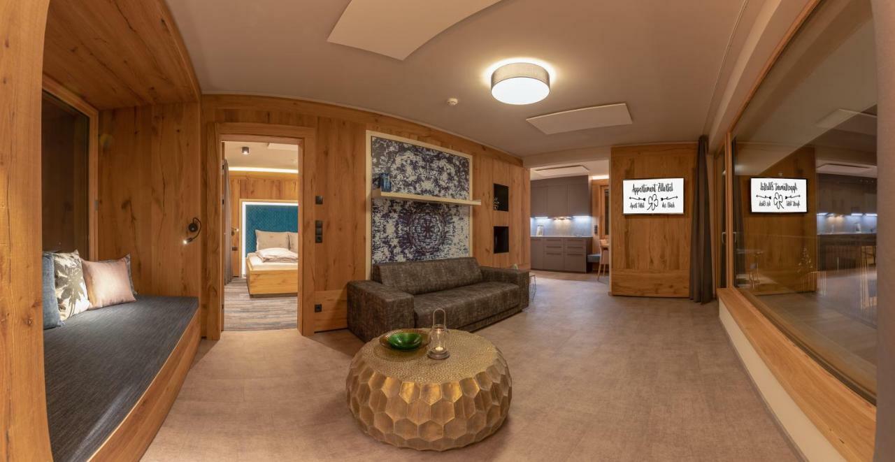 Zillertal Klee Mit Restaurant Kleementine Appartement Ried im Zillertal