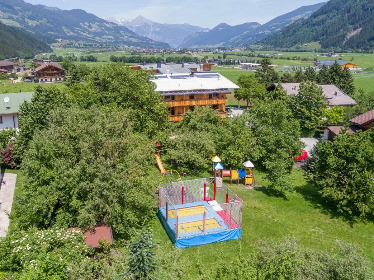 Zillertal Klee Mit Restaurant Kleementine